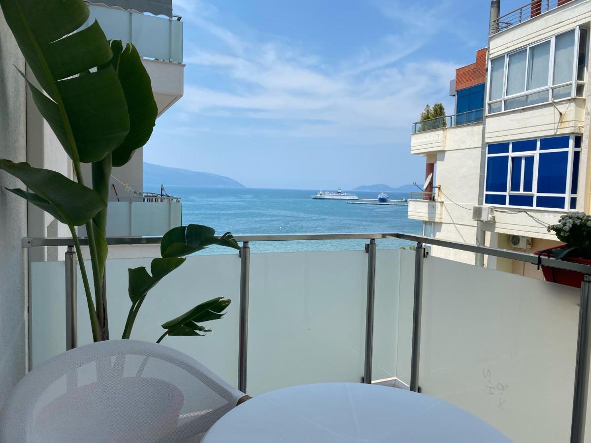 Ferienwohnung Luxury Seaview Vlora Flat Free Parking Exterior foto